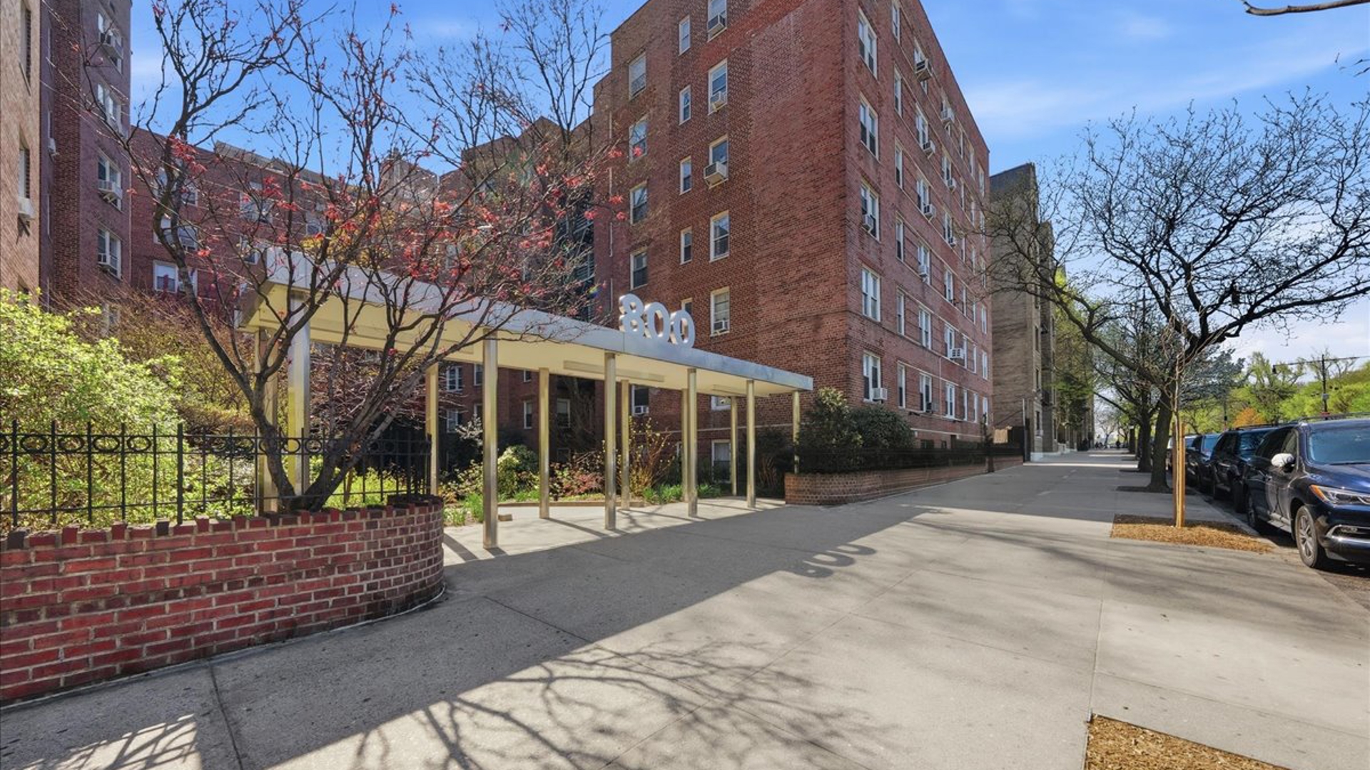 800 Grand Concourse 4EN Concourse Bronx NY 10451