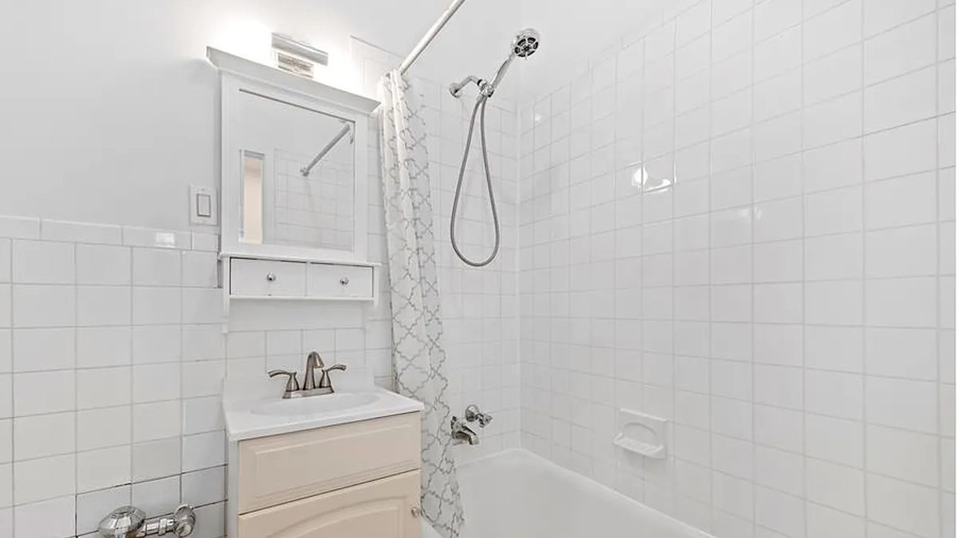 333 East 85th Street 2A Upper East Side New York NY 10028