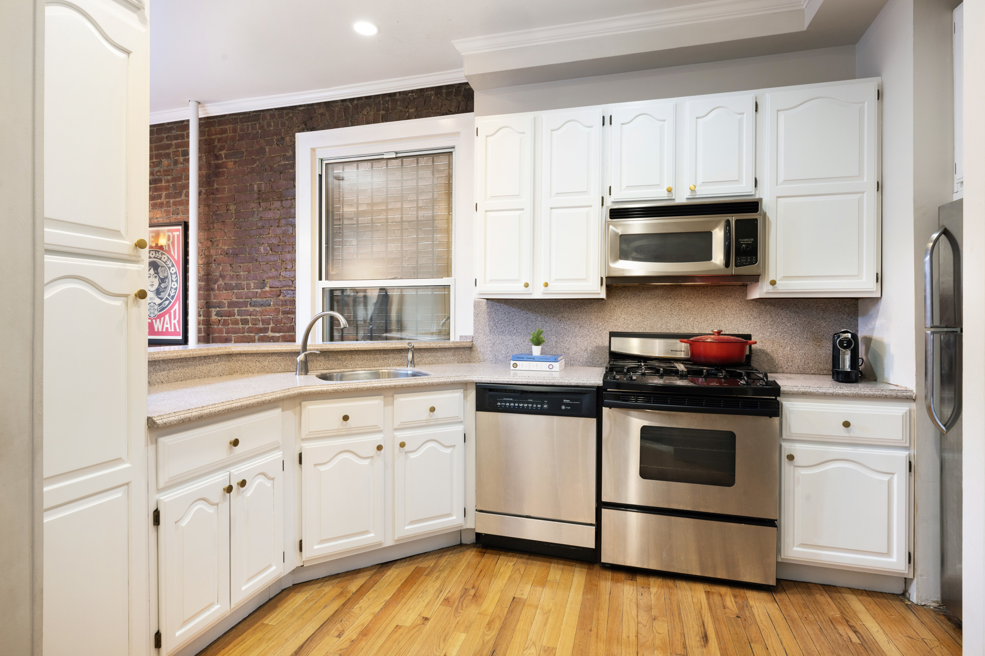214 West 85th Street 2W Upper West Side New York NY 10024