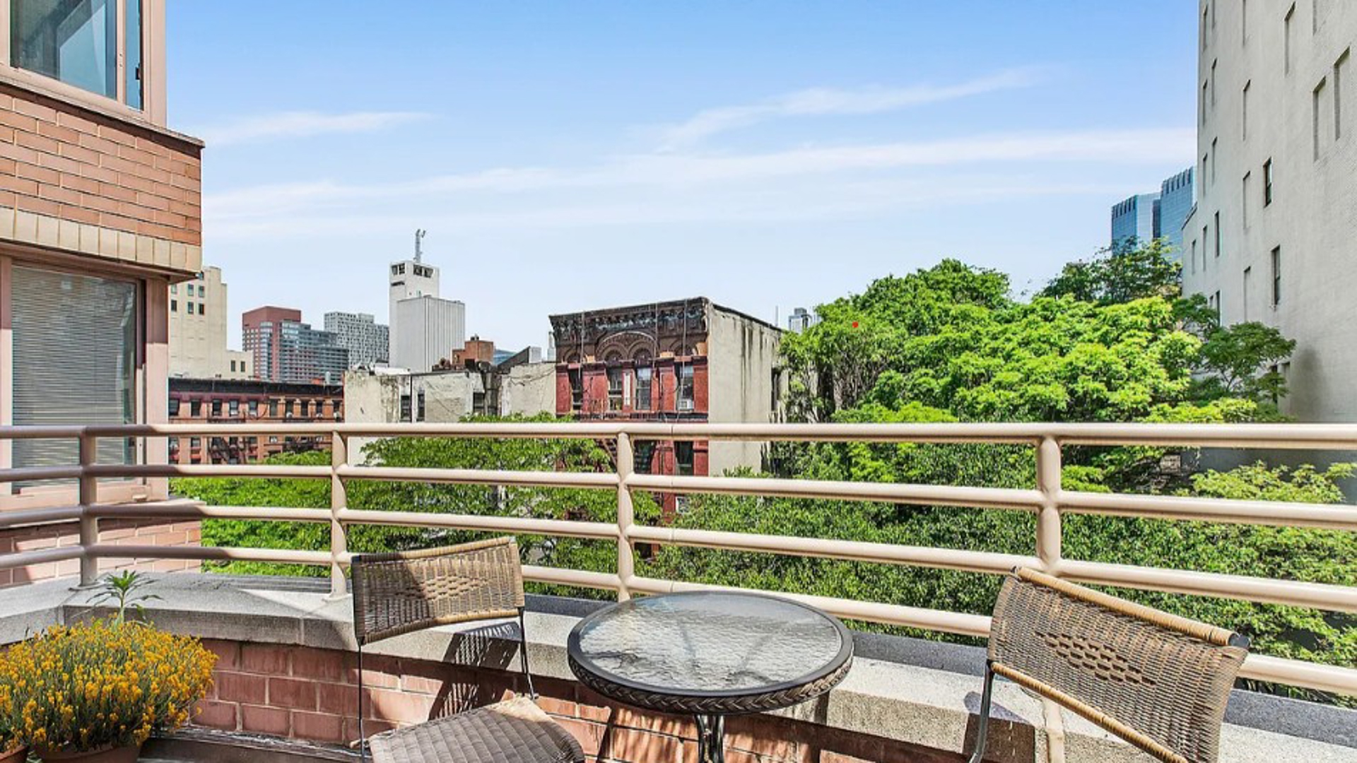 393 West 49th Street 5Y Clinton New York NY 10019