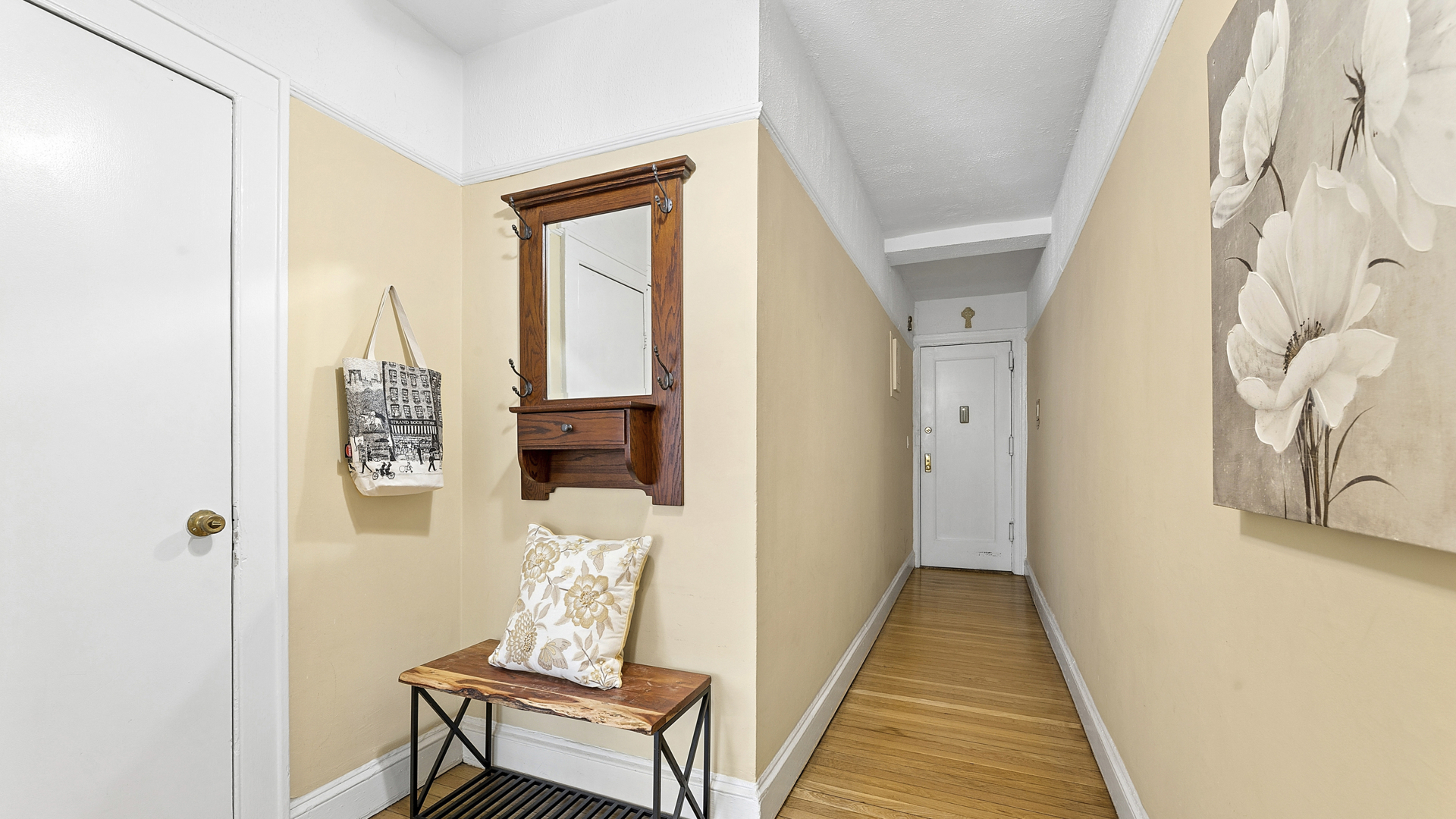 68-12 Burns Street A3 Forest Hills Queens NY 11375