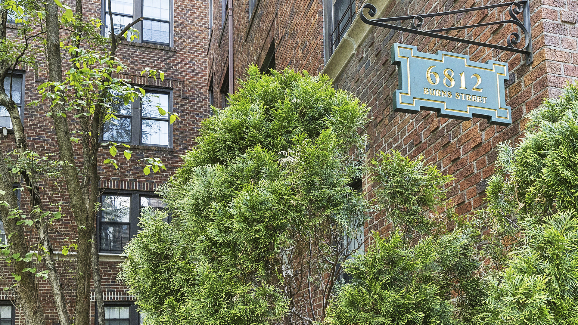 68-12 Burns Street A3 Forest Hills Queens NY 11375