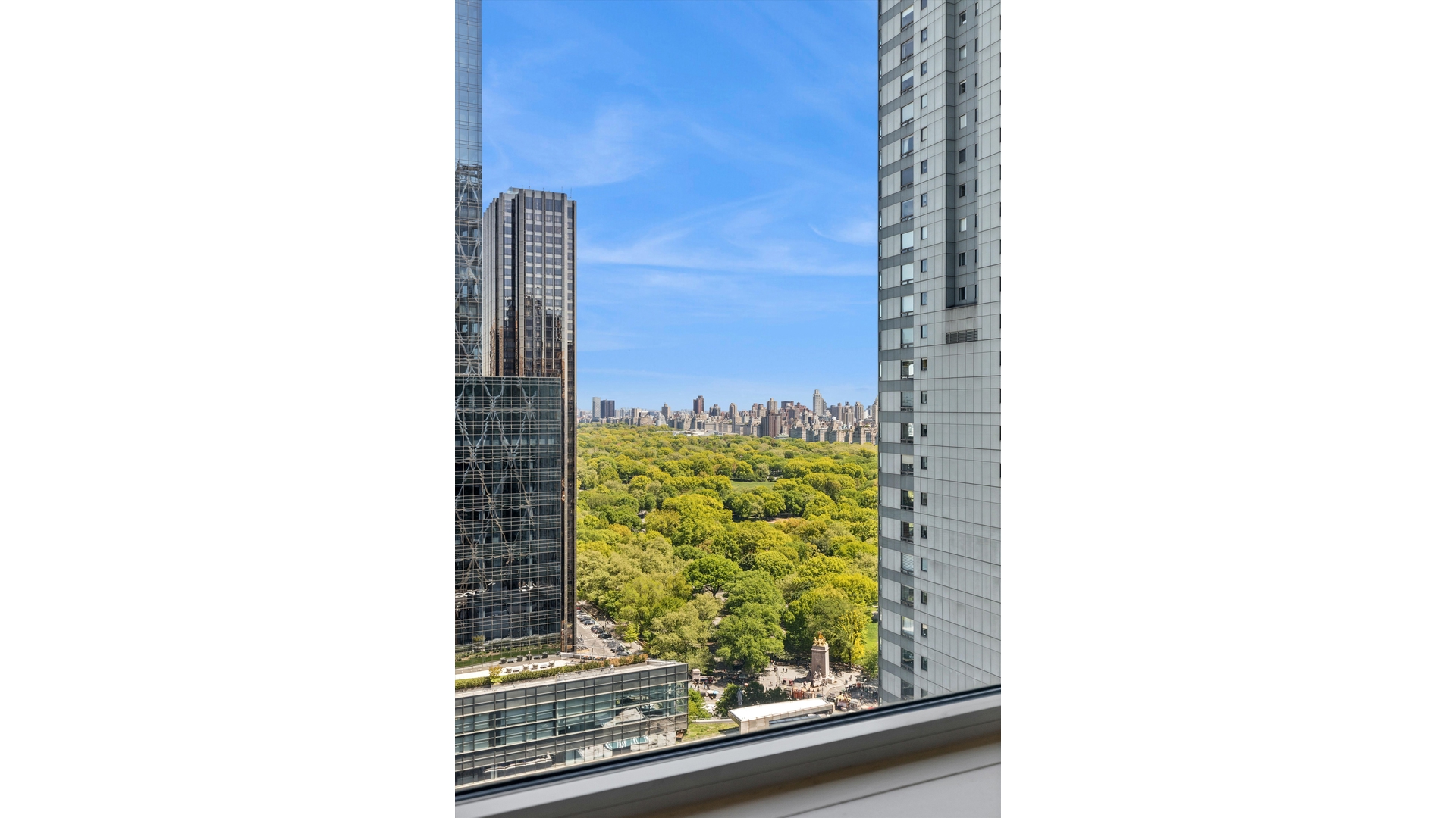 322 West 57th Street 43H1 Clinton New York NY 10019