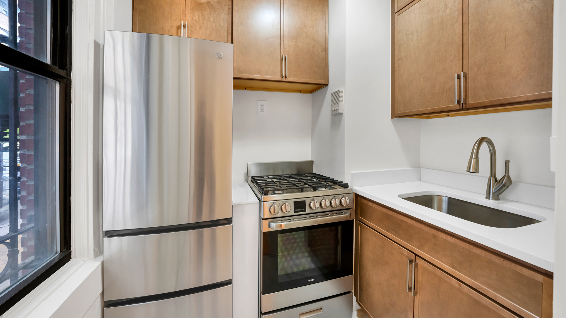 17 West 64th Street 1A Central Park West New York NY 10023