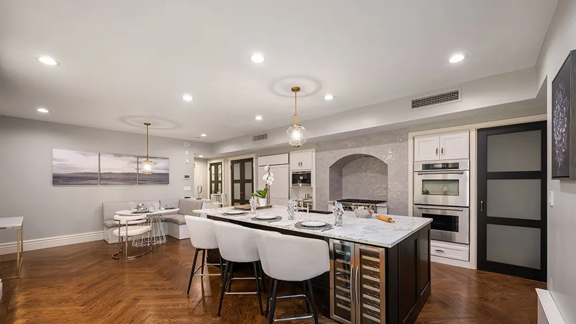 113 East 64th Street TH Upper East Side New York NY 10065