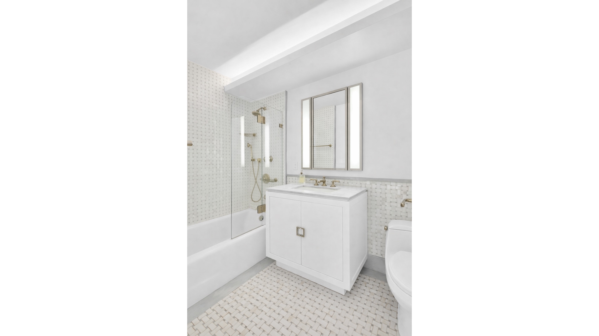 70 East 10th Street 9B Greenwich Village New York NY 10003