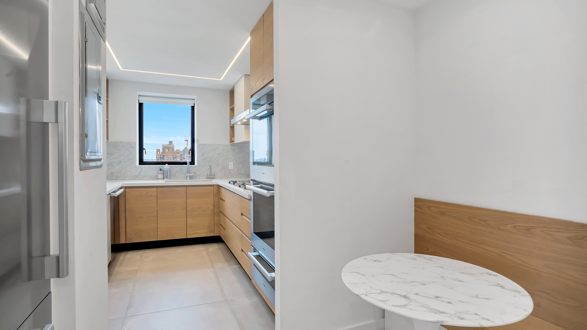 190 East 72nd Street 33AB Upper East Side New York NY 10021