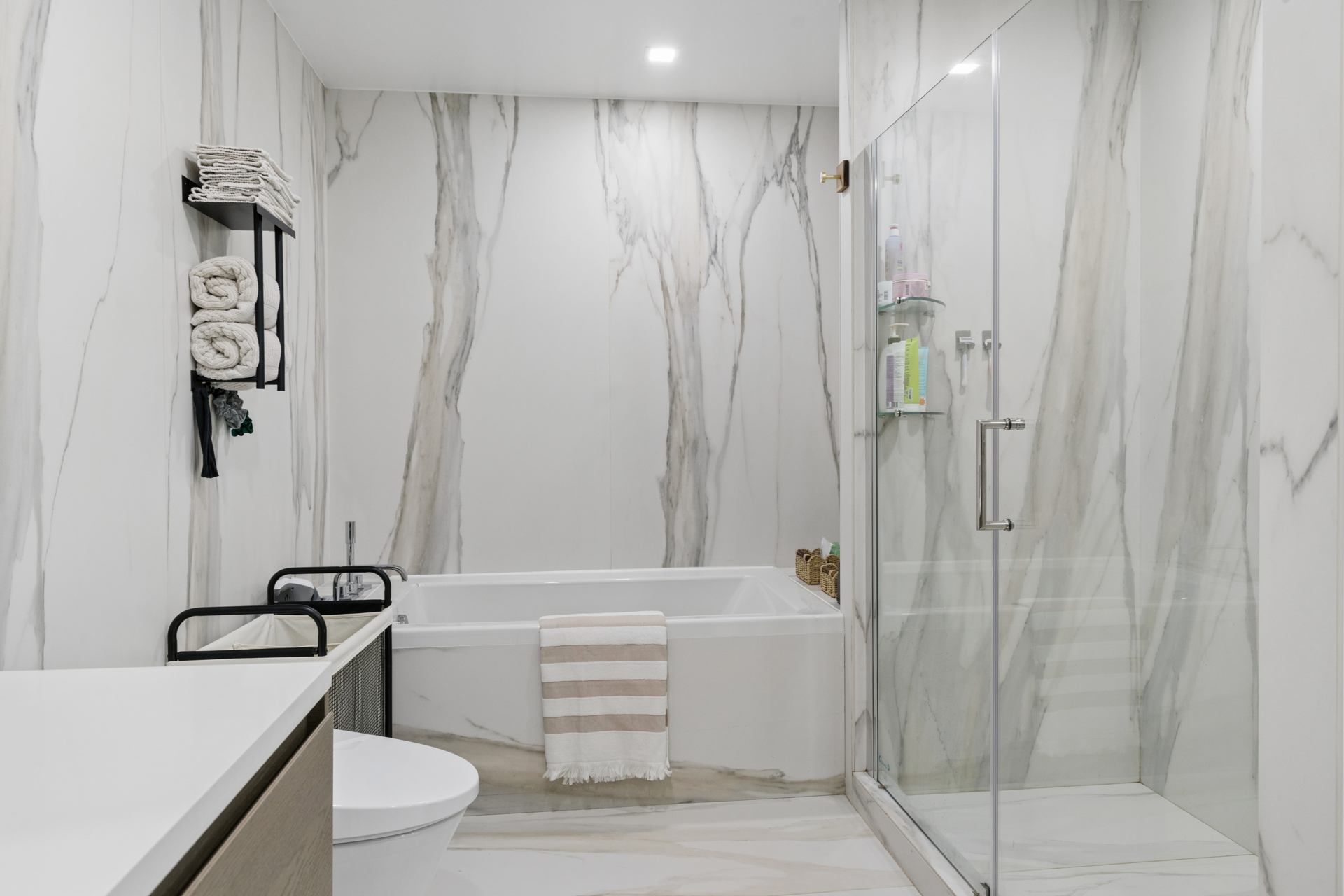 327 East 22nd Street THEAST Gramercy Park New York NY 10010