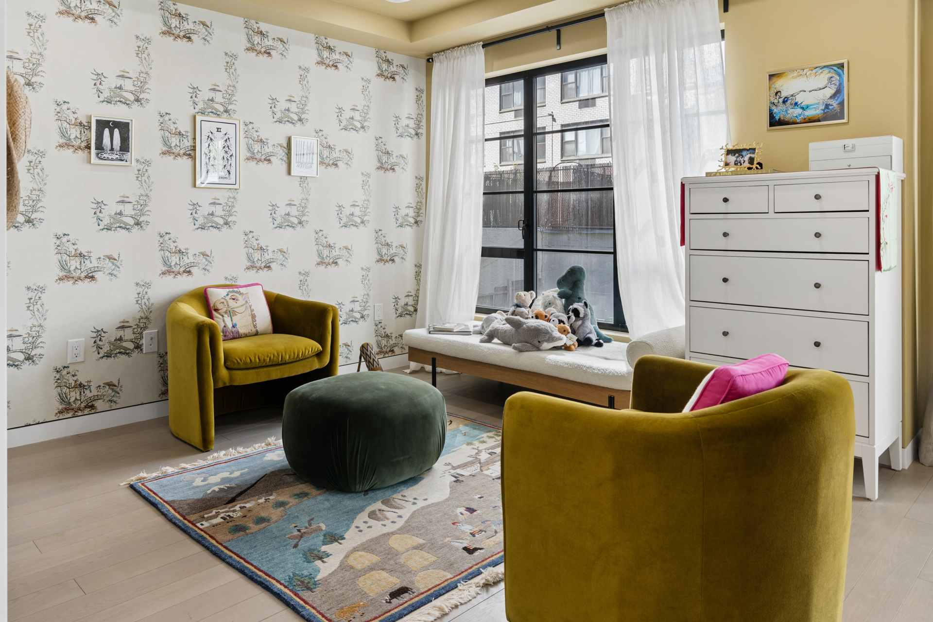 327 East 22nd Street THEAST Gramercy Park New York NY 10010