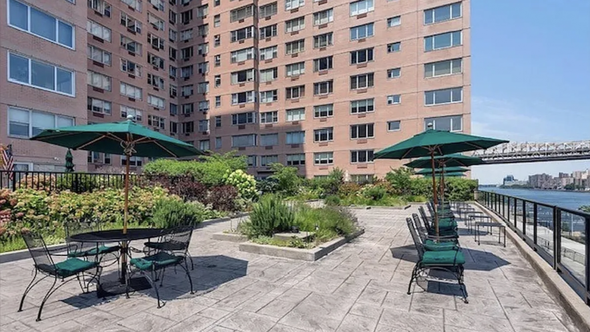 25 Sutton Place South Sutton Place New York NY 10022