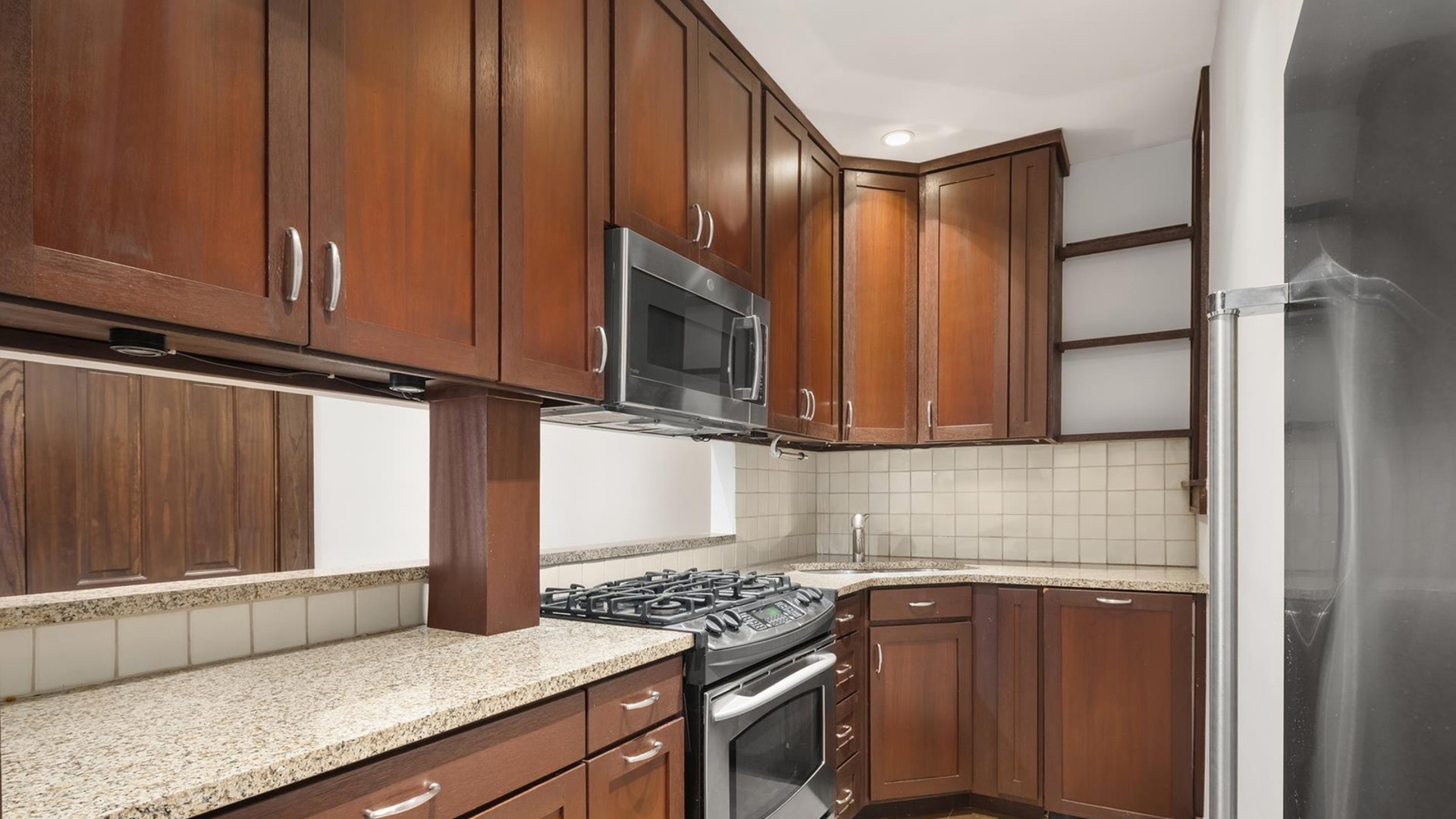 200 West 78th Street 2D Upper West Side New York NY 10024