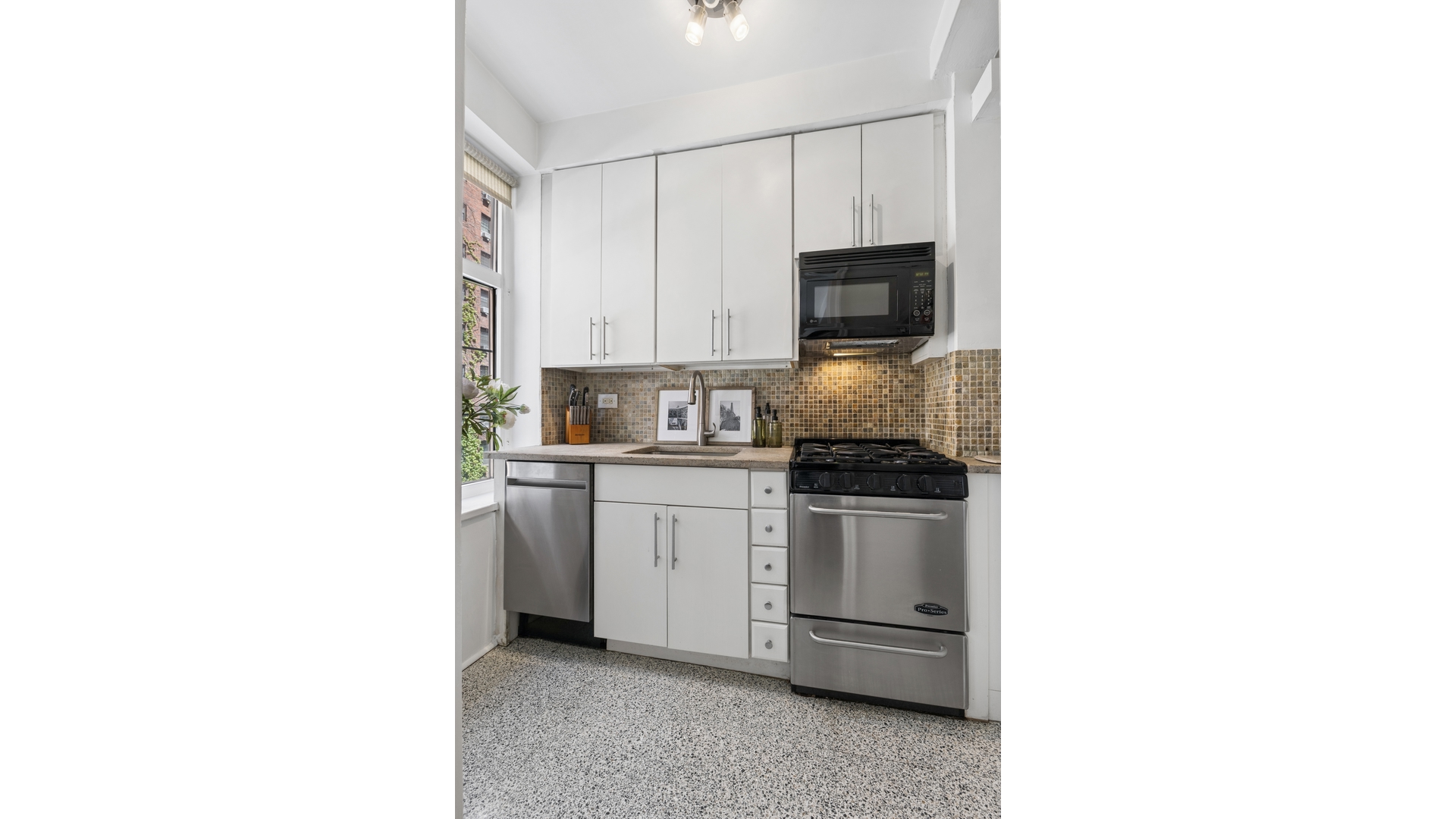 465 West 23rd Street 4H Chelsea New York NY 10011