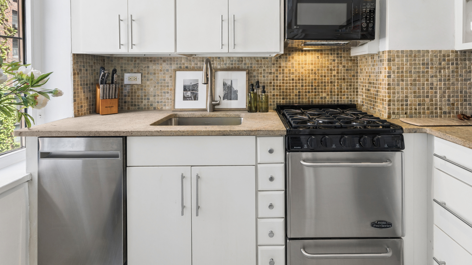 465 West 23rd Street 4H Chelsea New York NY 10011