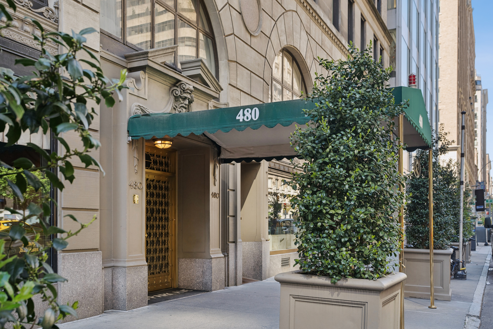 480 Park Avenue 19C Midtown East New York NY 10022