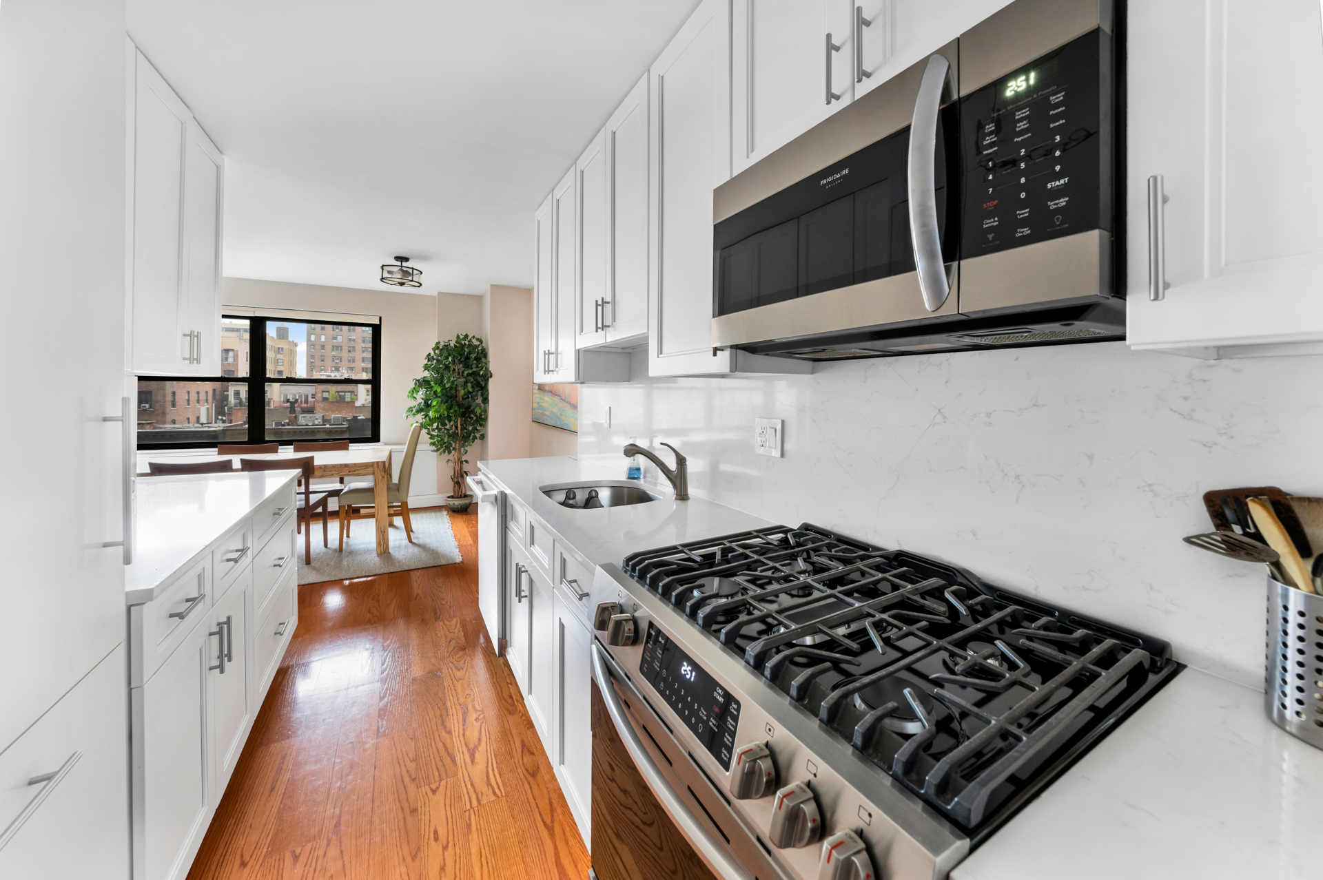 205 West End Avenue 6D Lincoln Square New York NY 10023