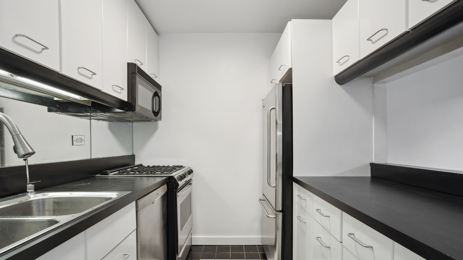 2373 Broadway 432 Upper West Side New York NY 10024