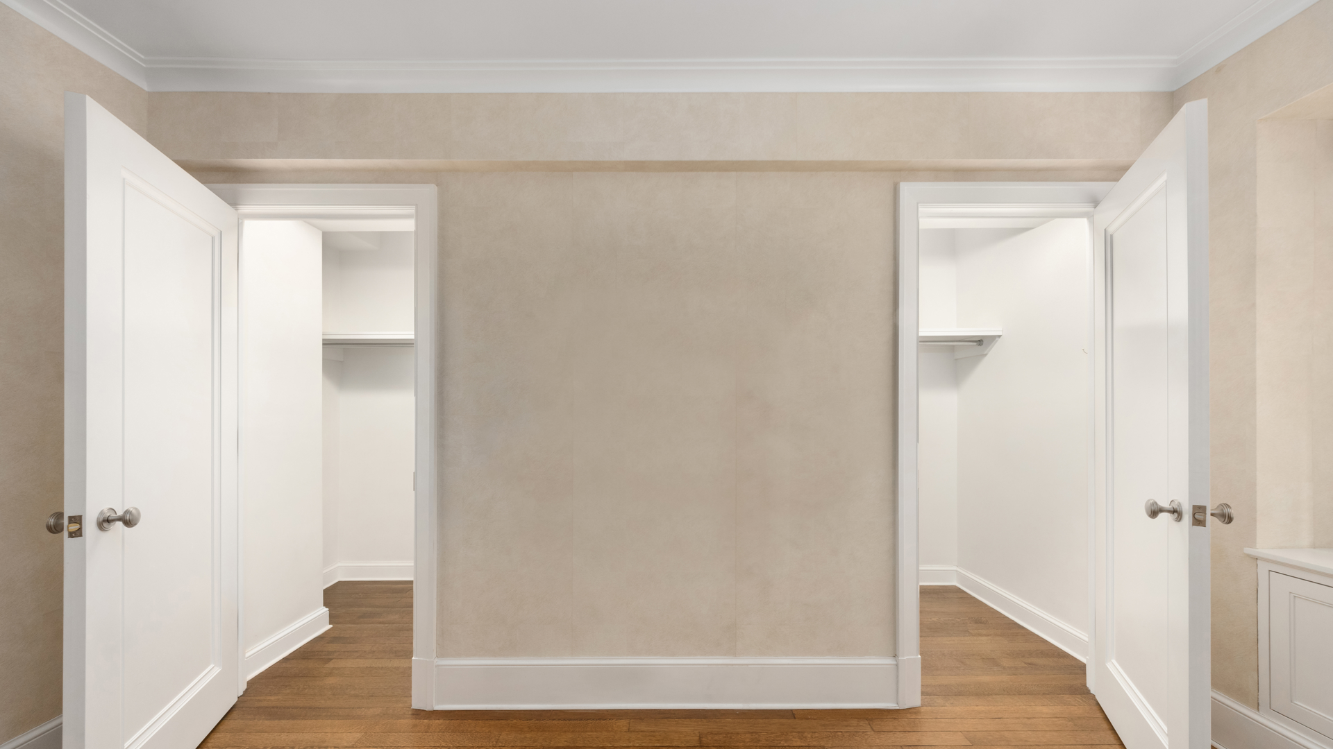 530 Park Avenue 5J Upper East Side New York NY 10065
