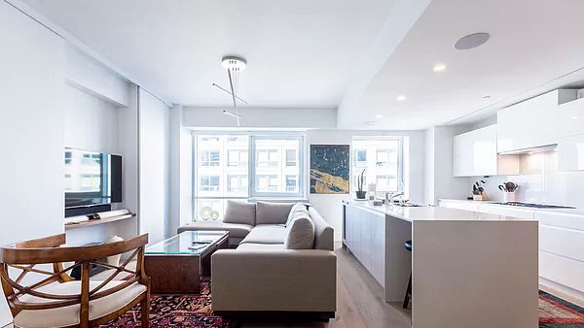 446 Kent Avenue 10B Williamsburg Brooklyn NY 11249