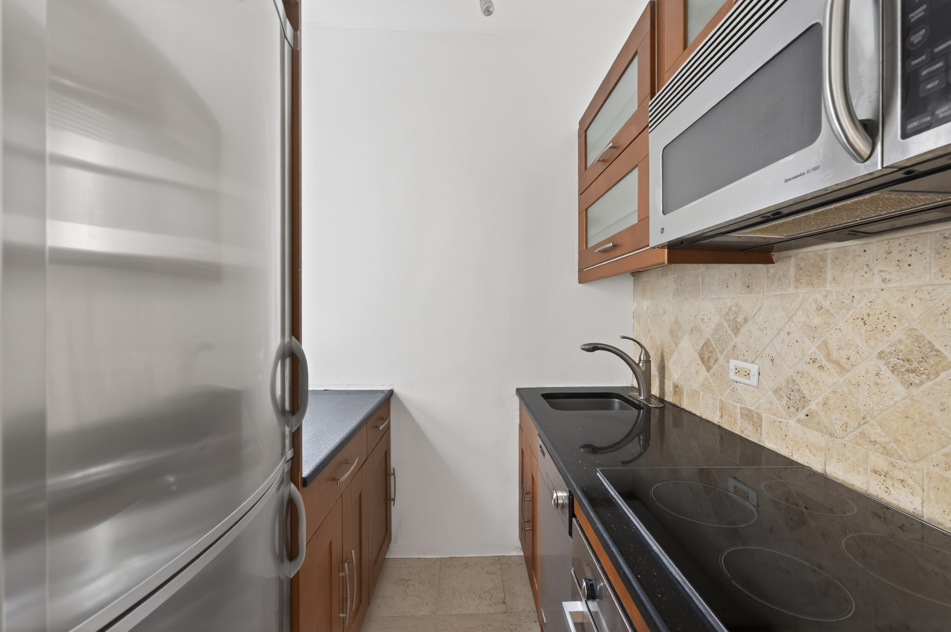 348 West 56th Street 5B Clinton New York NY 10019