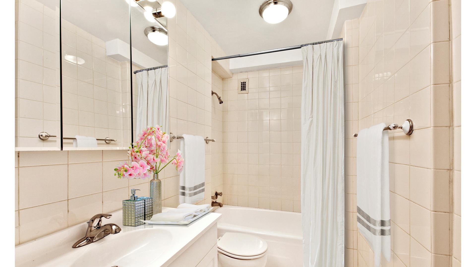 77 West 55th Street 12K Midtown West New York NY 10019