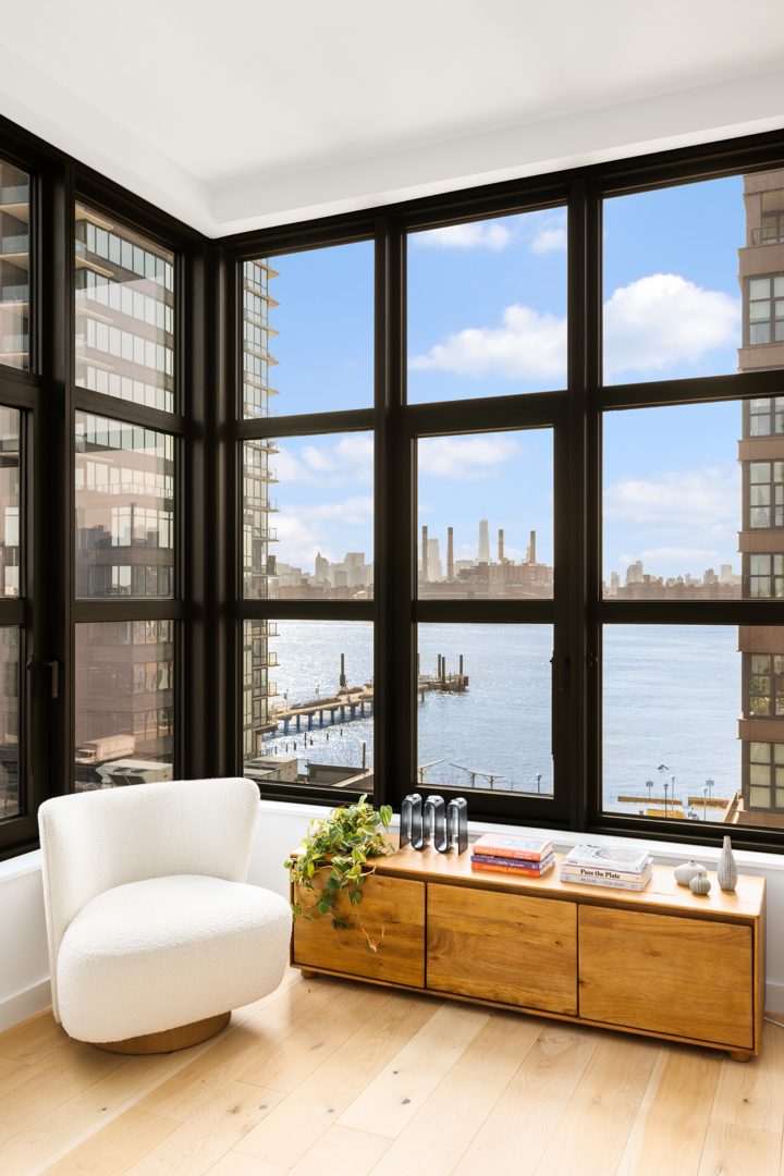 29 Huron Street 7CE Greenpoint Brooklyn NY 11222