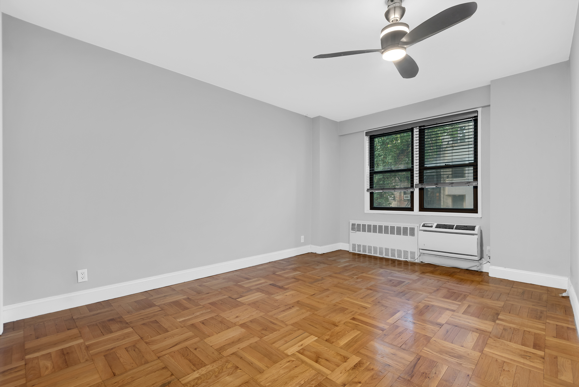 345 East 52nd Street 4J Turtle Bay New York NY 10022