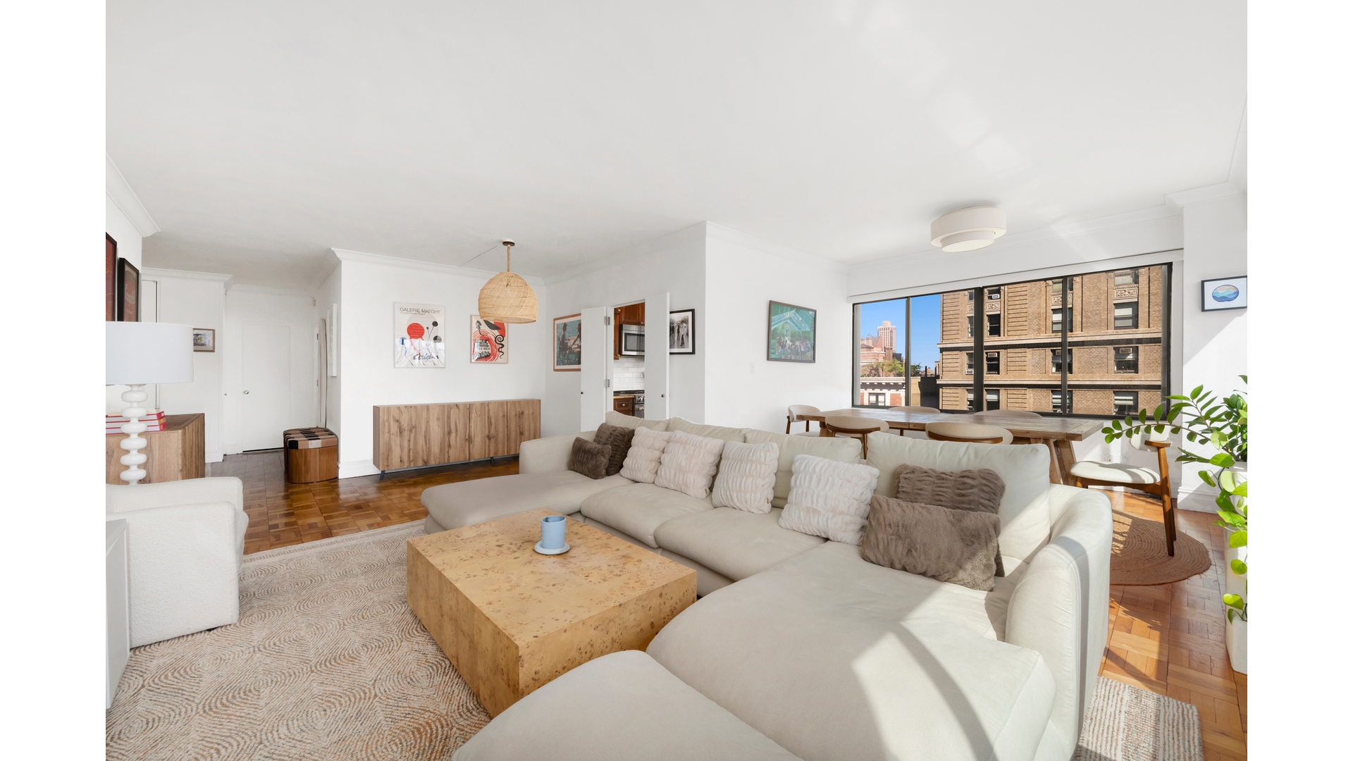 900 Park Avenue 18C Upper East Side New York NY 10075