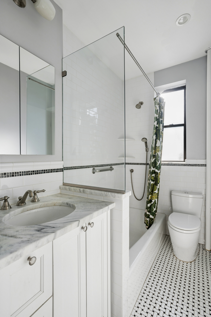 2 Grace Court 4X Brooklyn Heights Brooklyn NY 11201