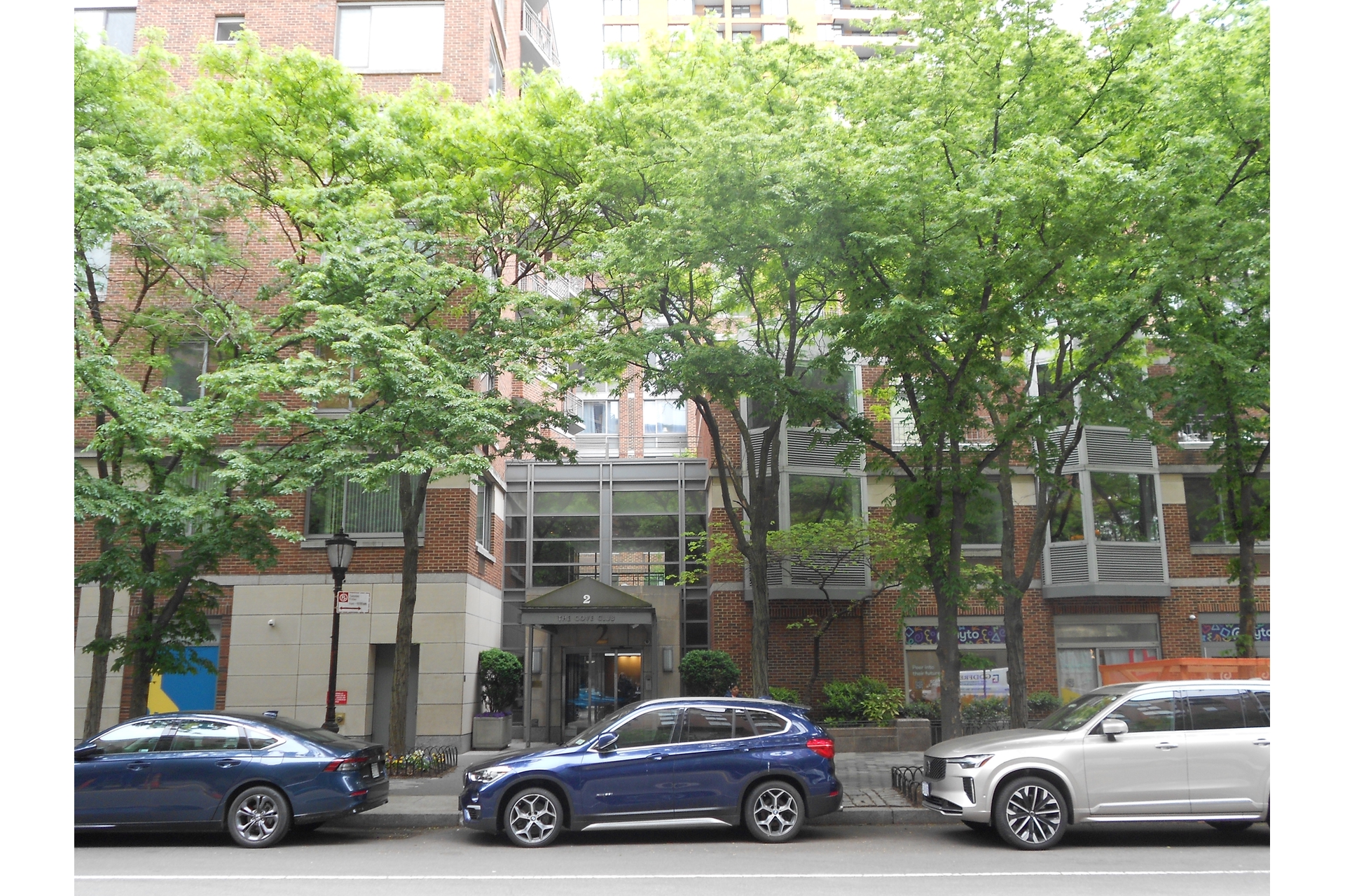 2 South End Avenue 9C Battery Park City New York NY 10280