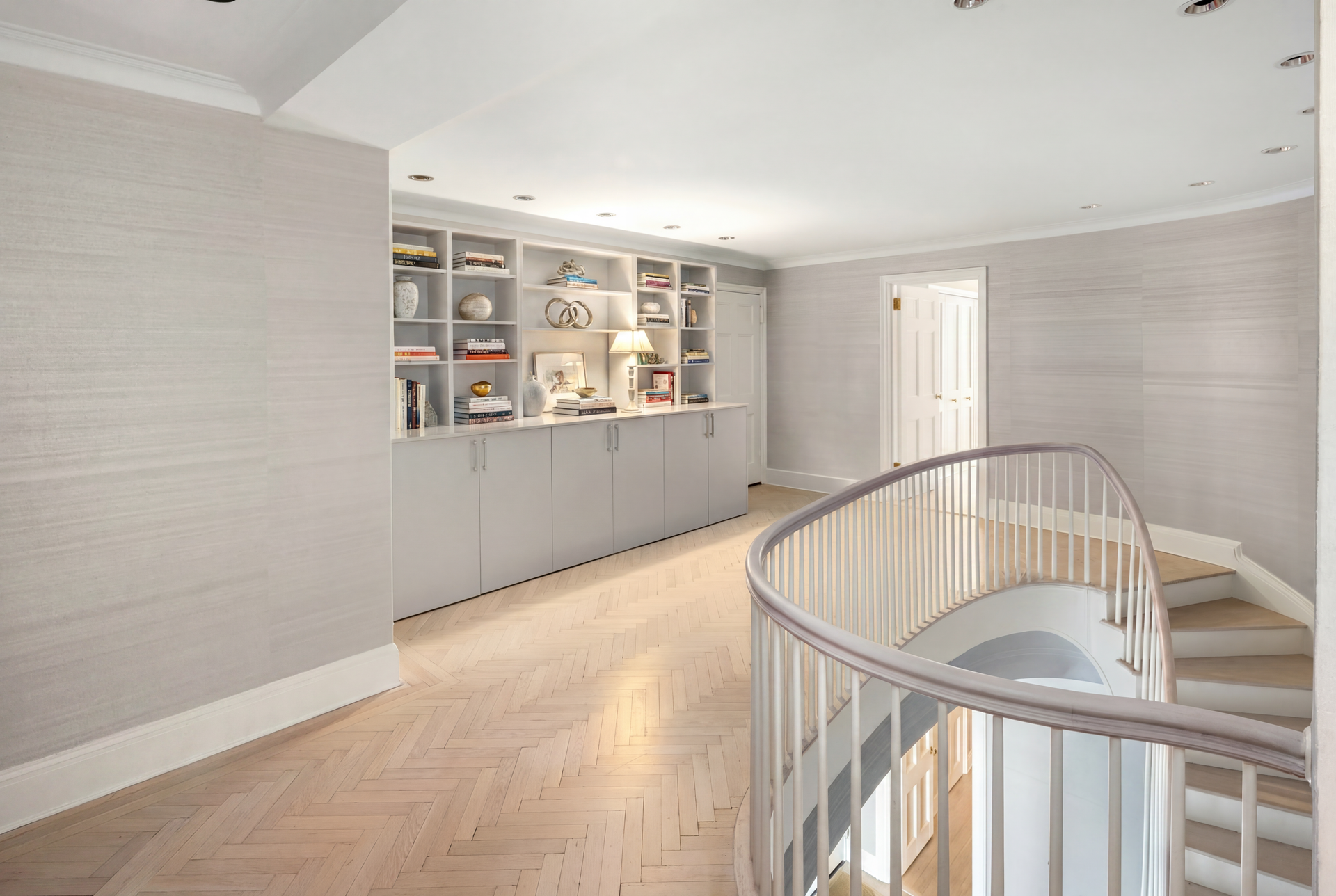 10 Gracie Square 11/12F Upper East Side New York NY 10028