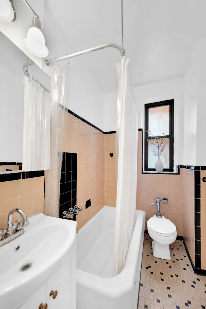 205 West 95th Street Upper West Side New York NY 10025