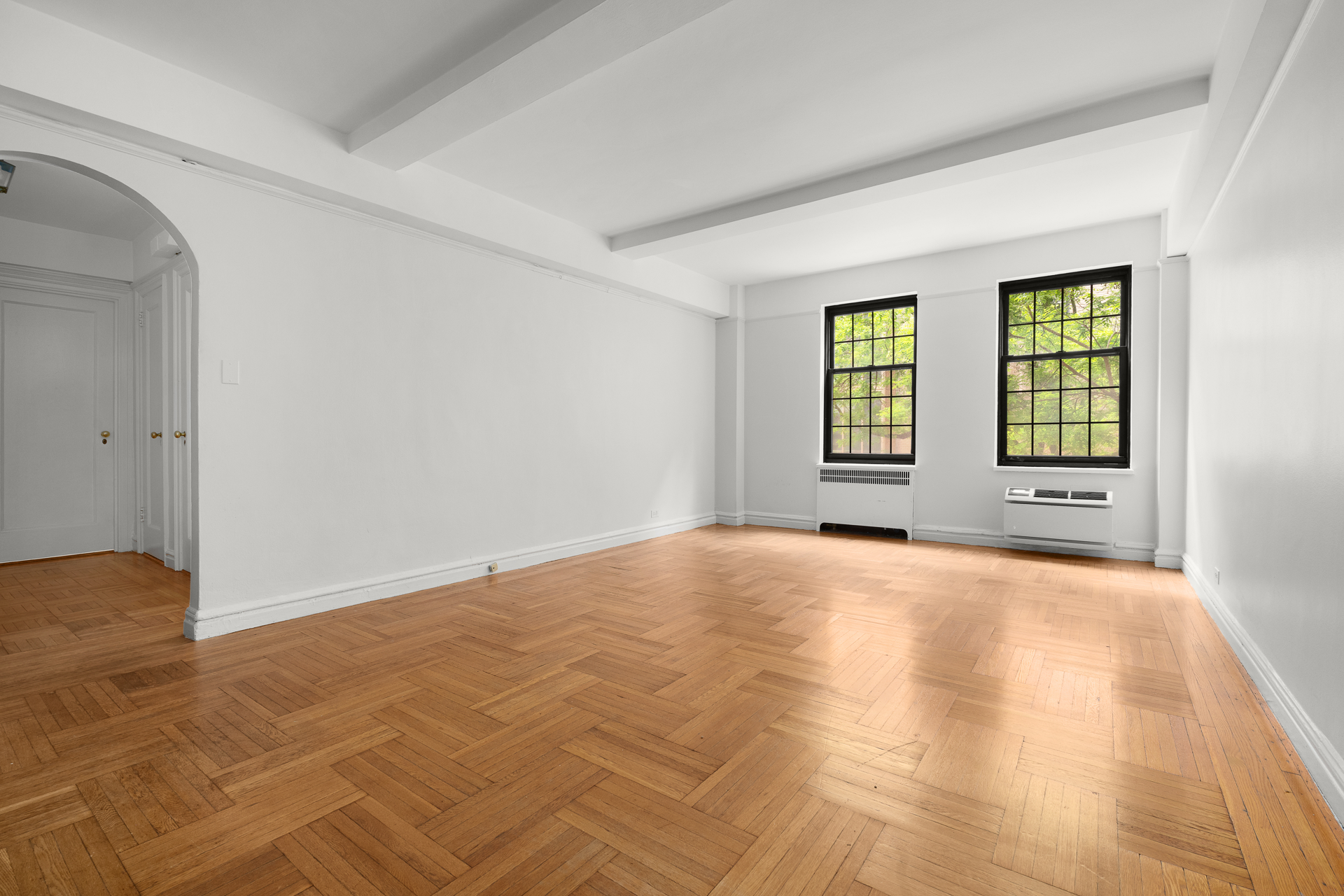 17 West 67th Street 3B Lincoln Square New York NY 10023