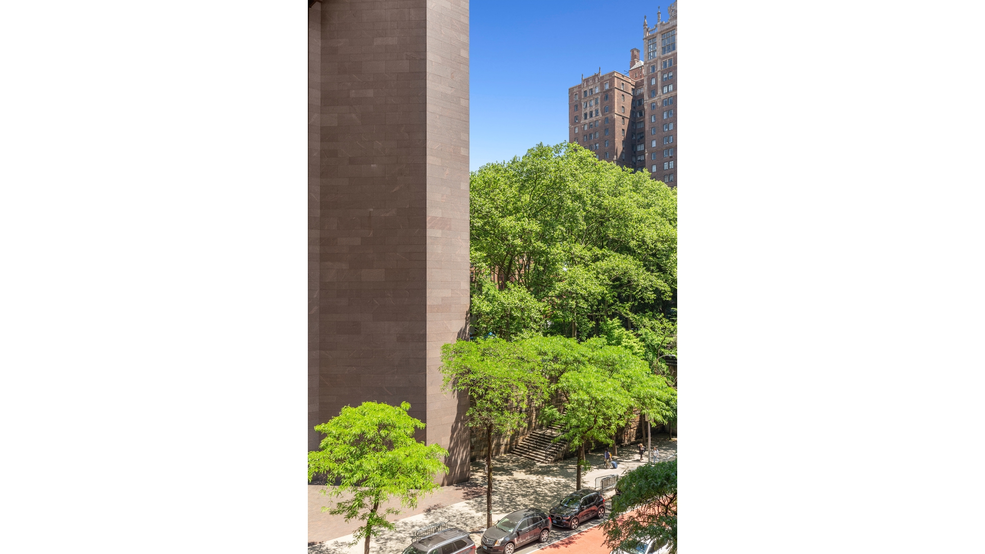 320 East 42nd Street 408 Tudor City New York NY 10017