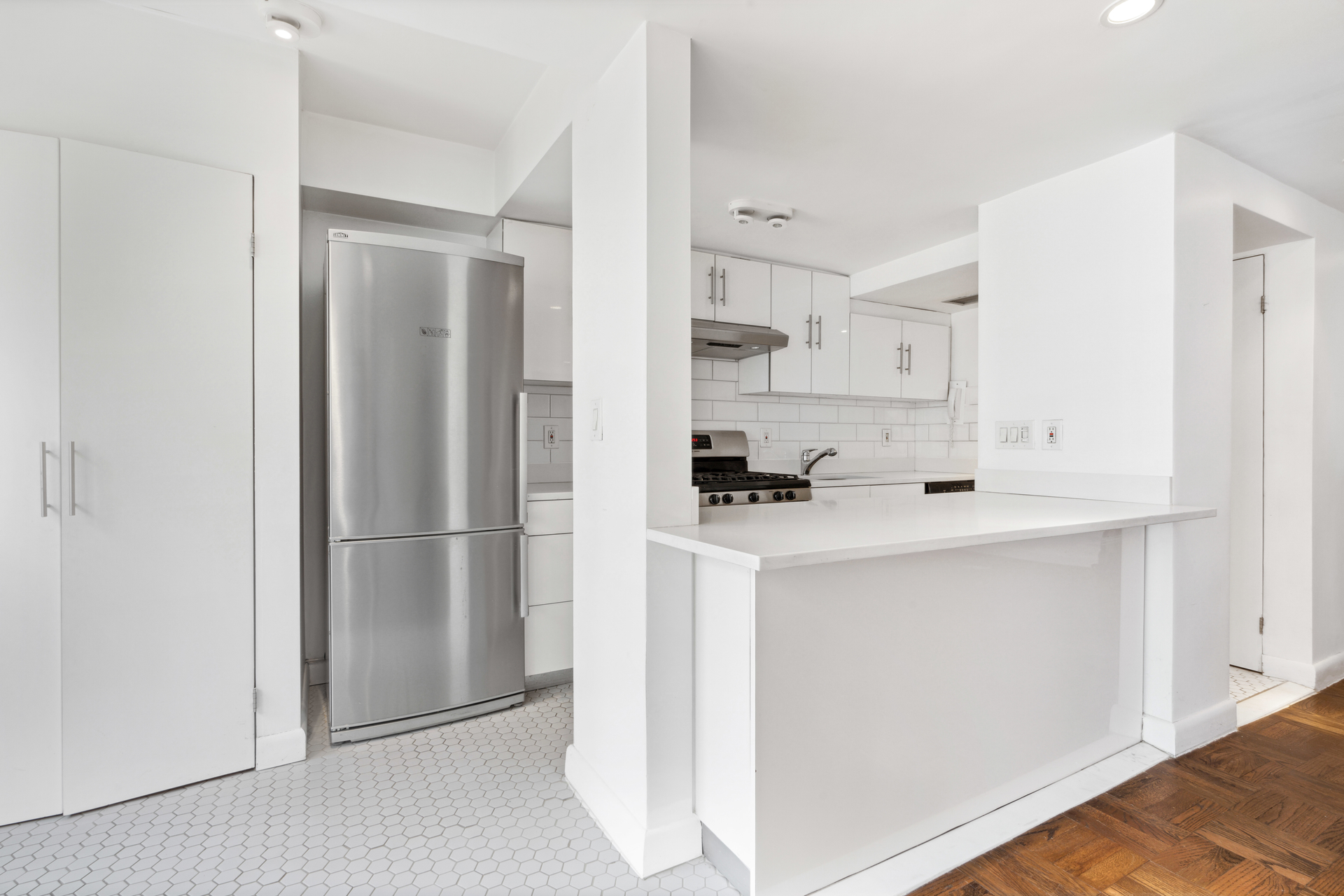 136 East 56th Street Midtown East New York NY 10022