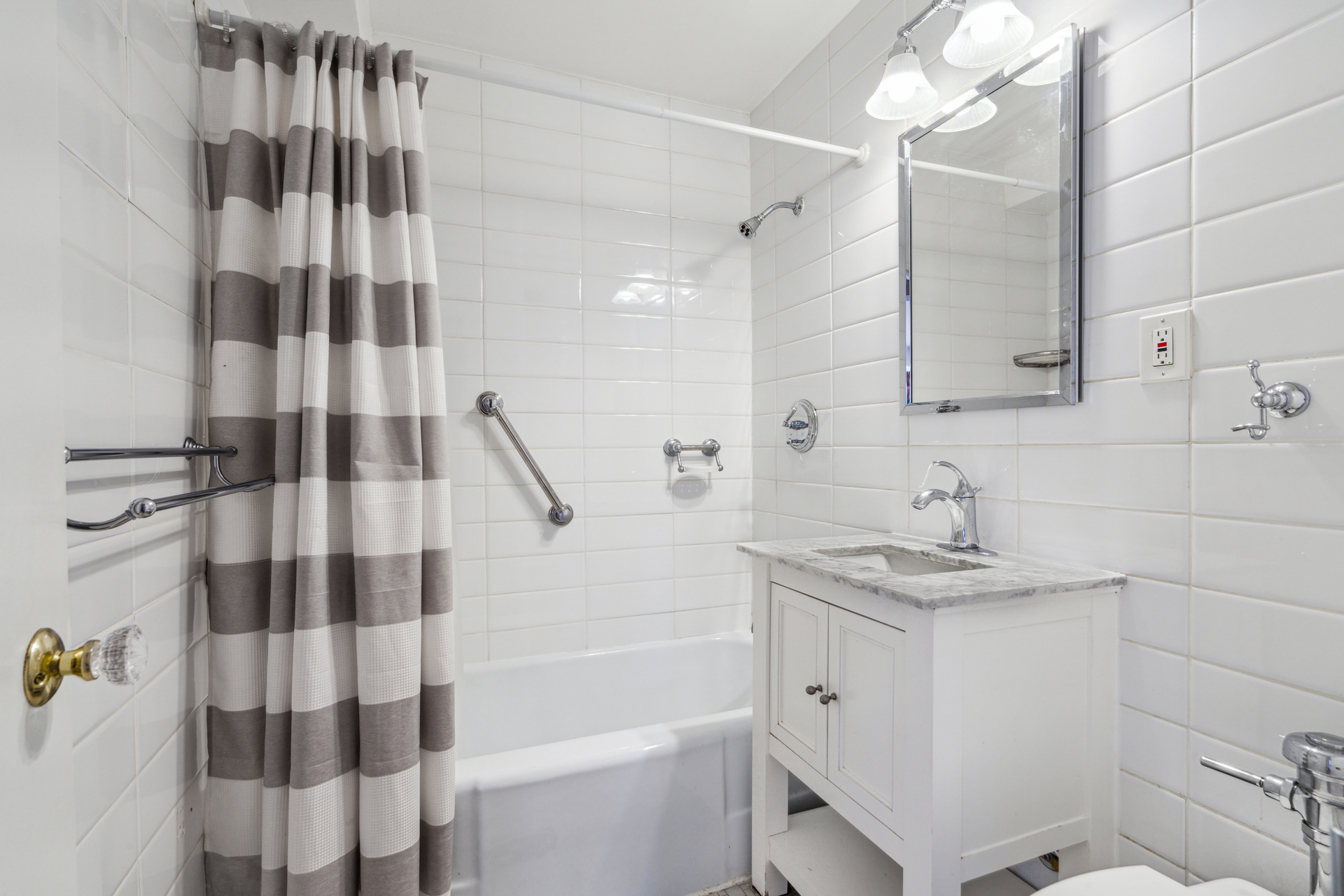 136 East 56th Street Midtown East New York NY 10022