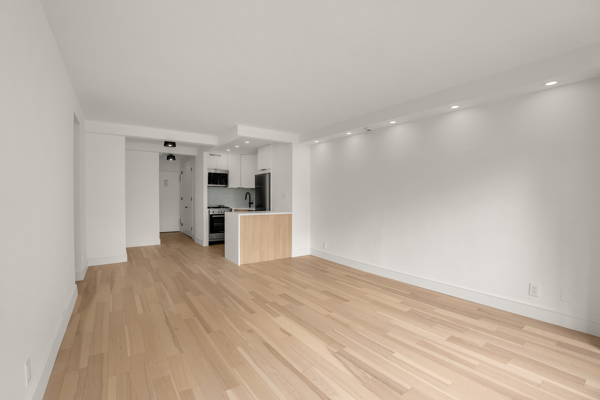 321 East 48th Street 7L Turtle Bay New York NY 10017