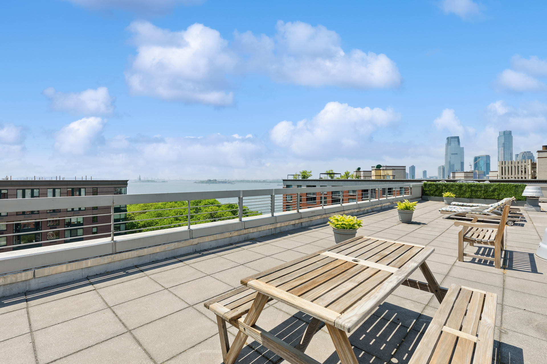2 South End Avenue Battery Park City New York NY 10280