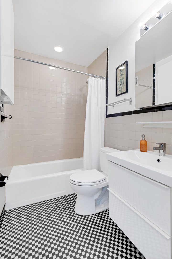 341 6th Street 1F Park Slope Brooklyn NY 11215