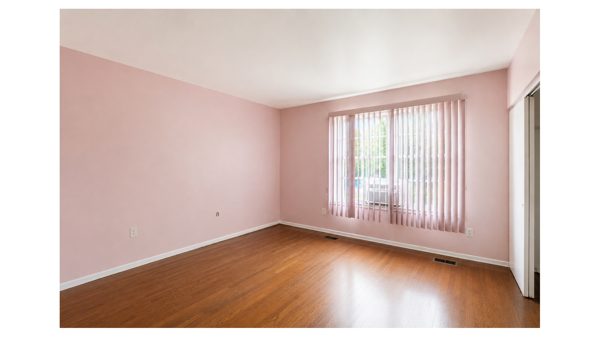 320 Snediker Avenue East New York Brooklyn NY 11207