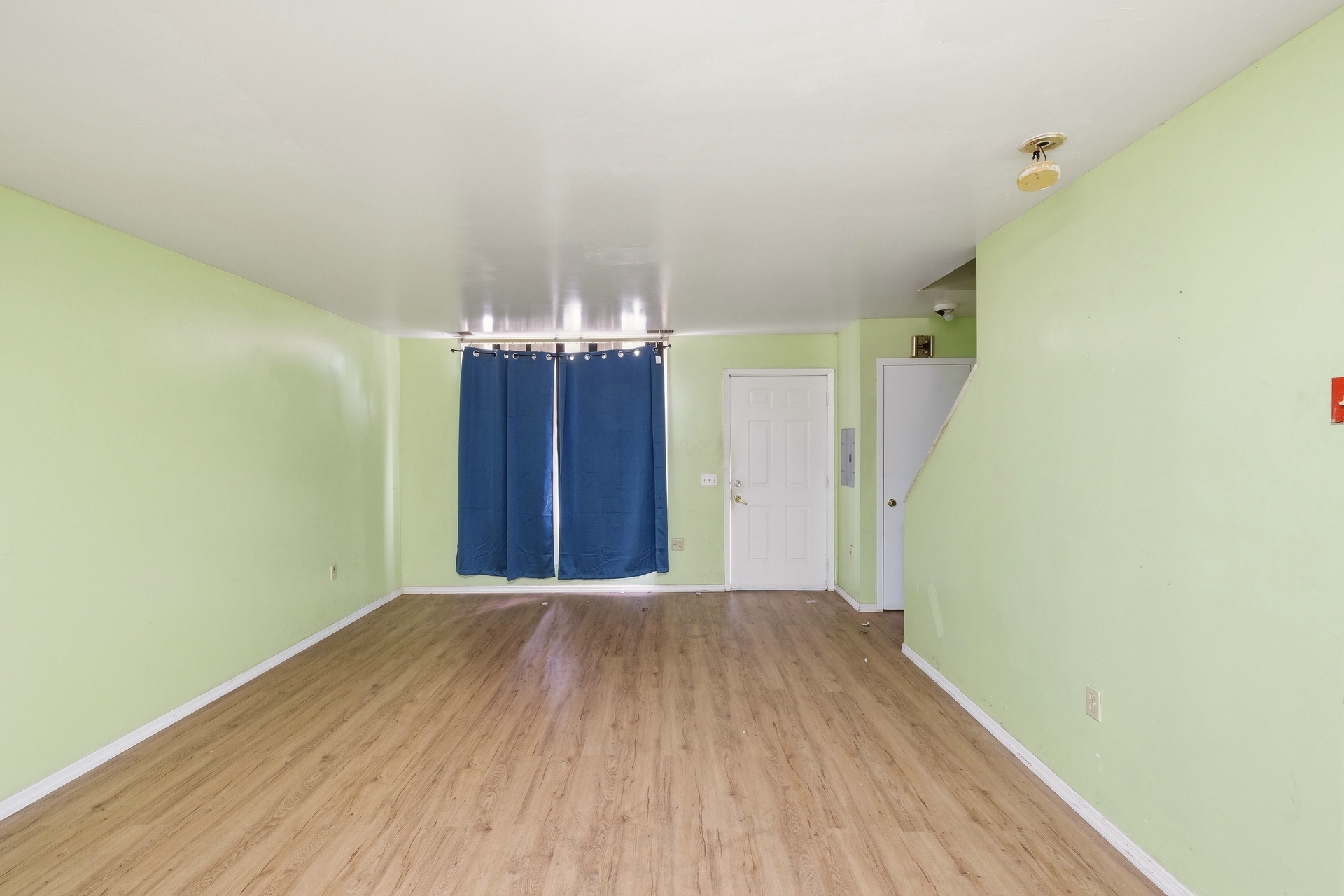 320 Snediker Avenue East New York Brooklyn NY 11207