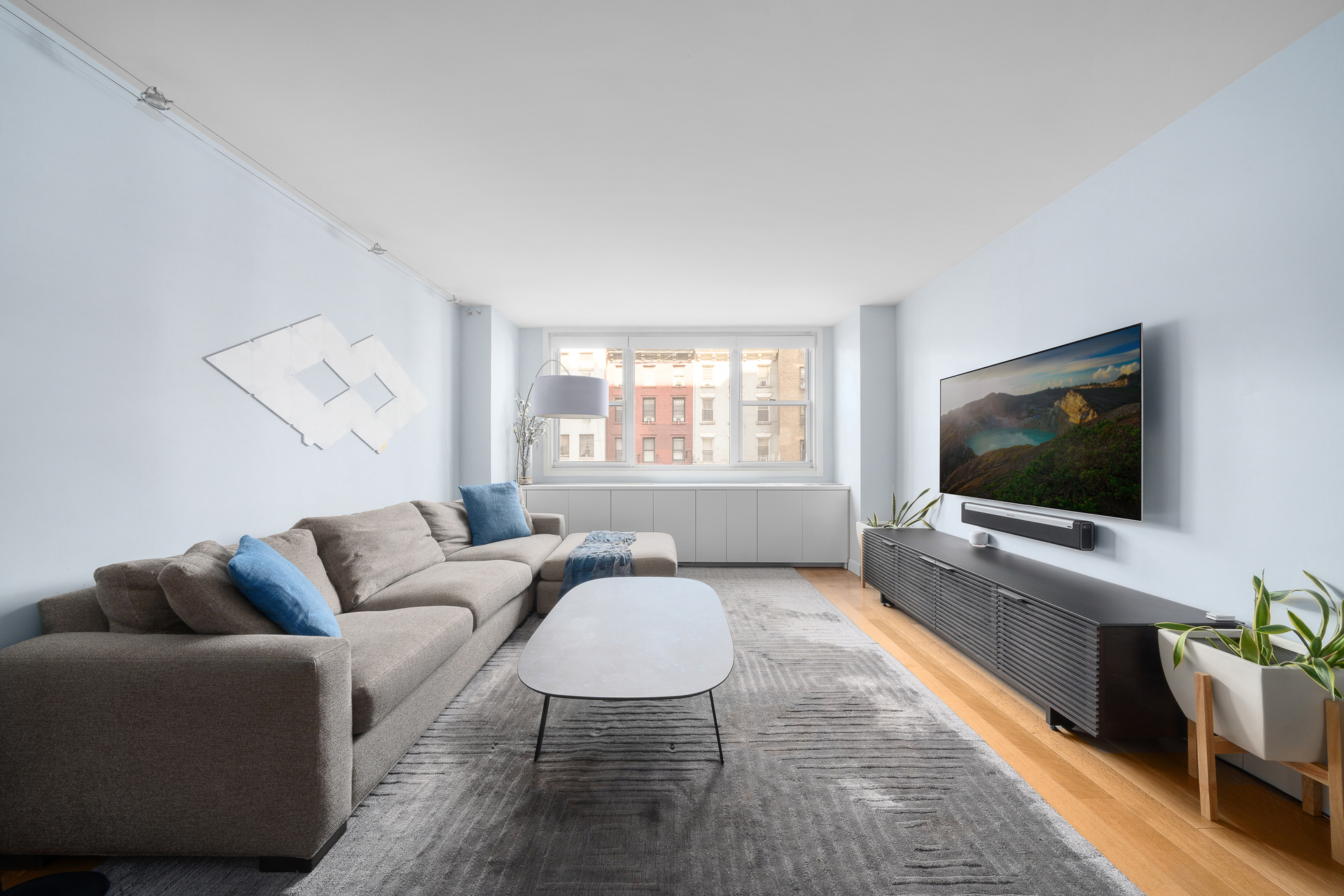 77 Seventh Avenue 3H Chelsea New York NY 10011