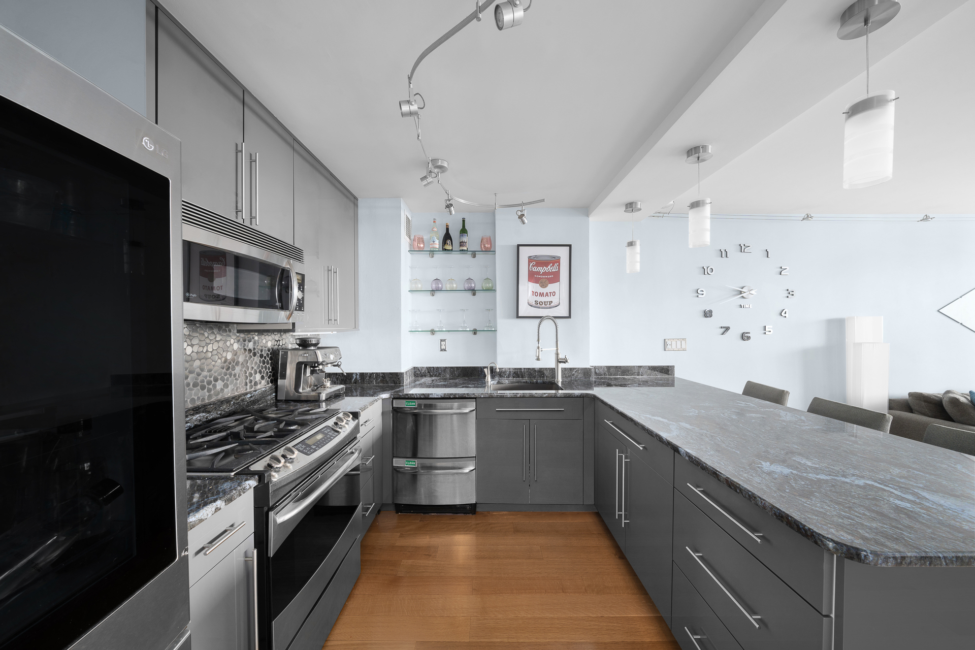 77 Seventh Avenue 3H Chelsea New York NY 10011