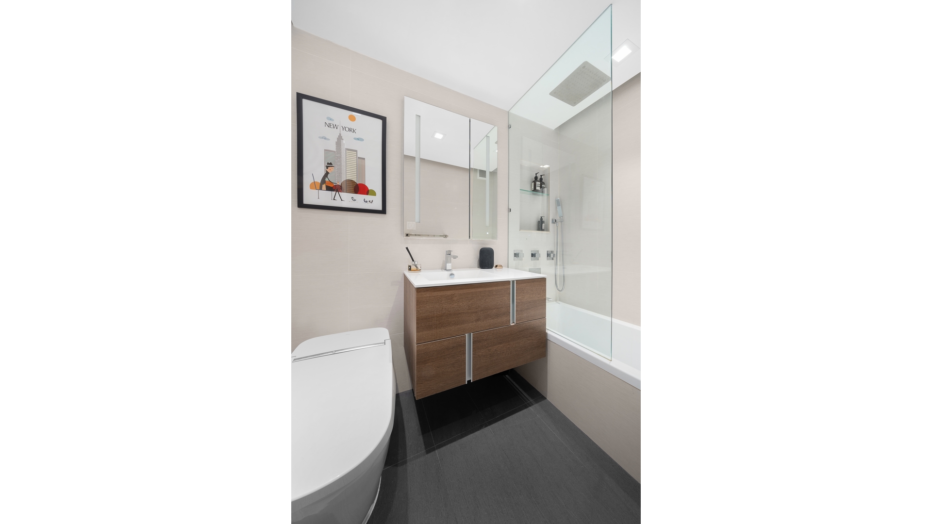77 Seventh Avenue 3H Chelsea New York NY 10011