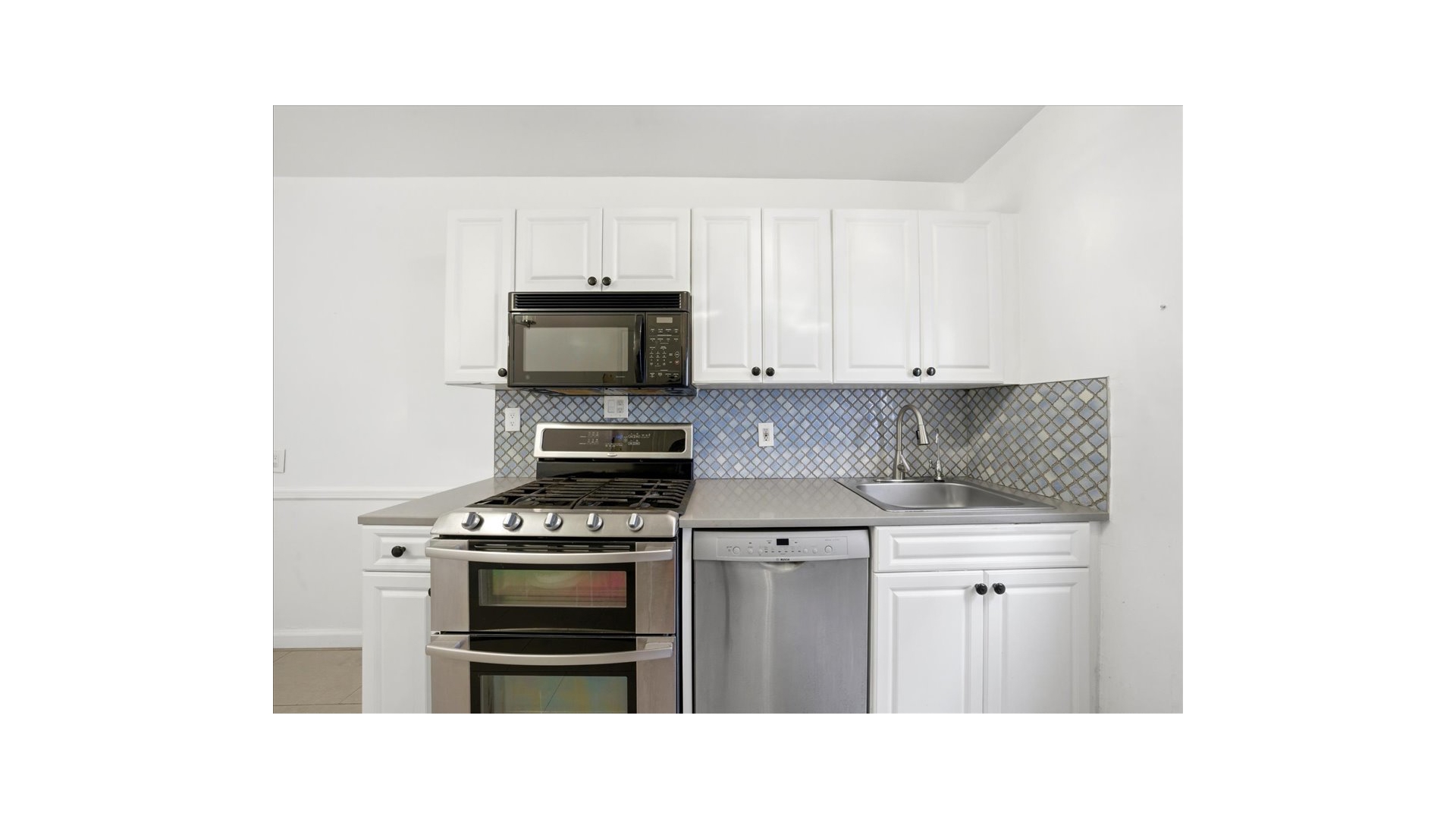 2080 Barnes Avenue Pelham Parkway Bronx NY 10462