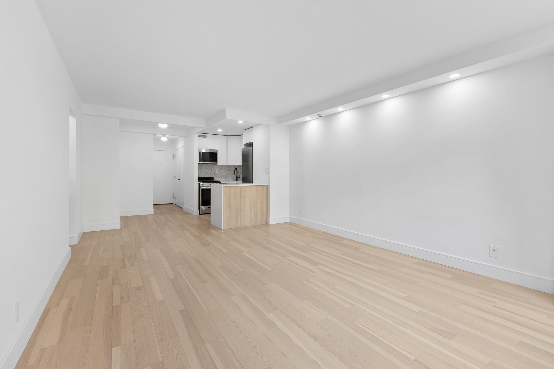 321 East 48th Street 7L Turtle Bay New York NY 10017