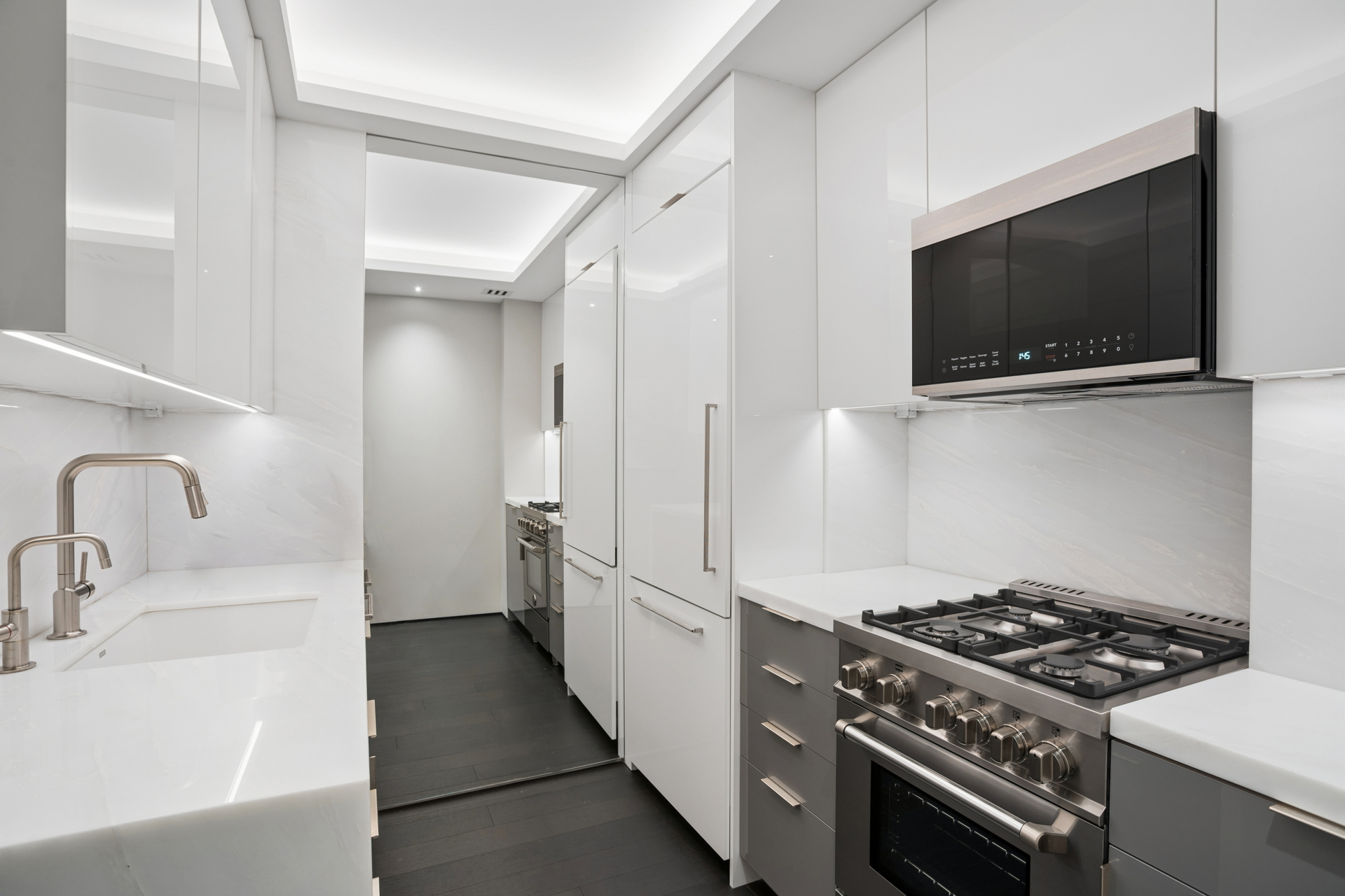 721 Fifth Avenue 41H Midtown East New York NY 10022