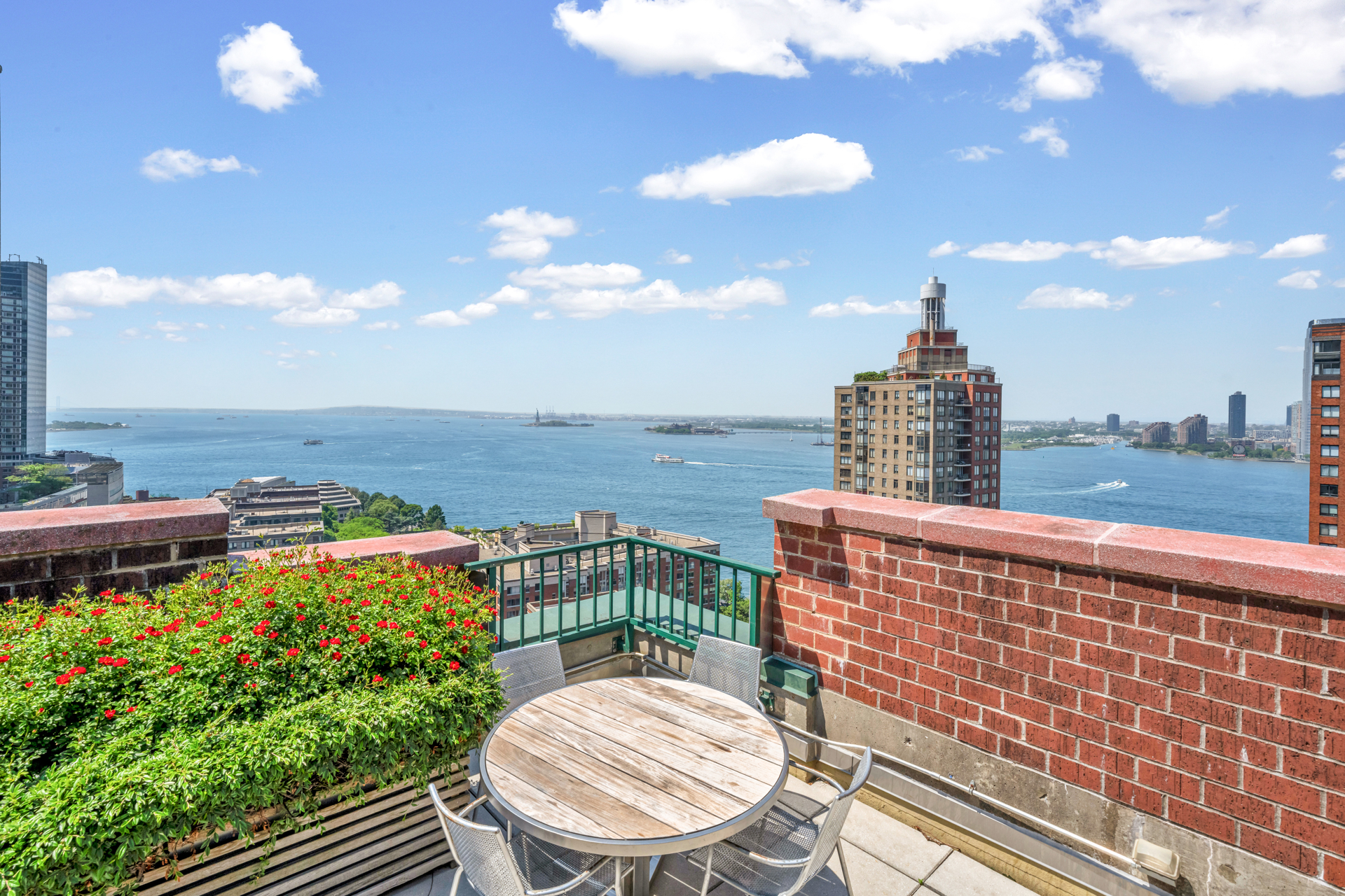 225 Rector Place 7E Battery Park City New York NY 10280