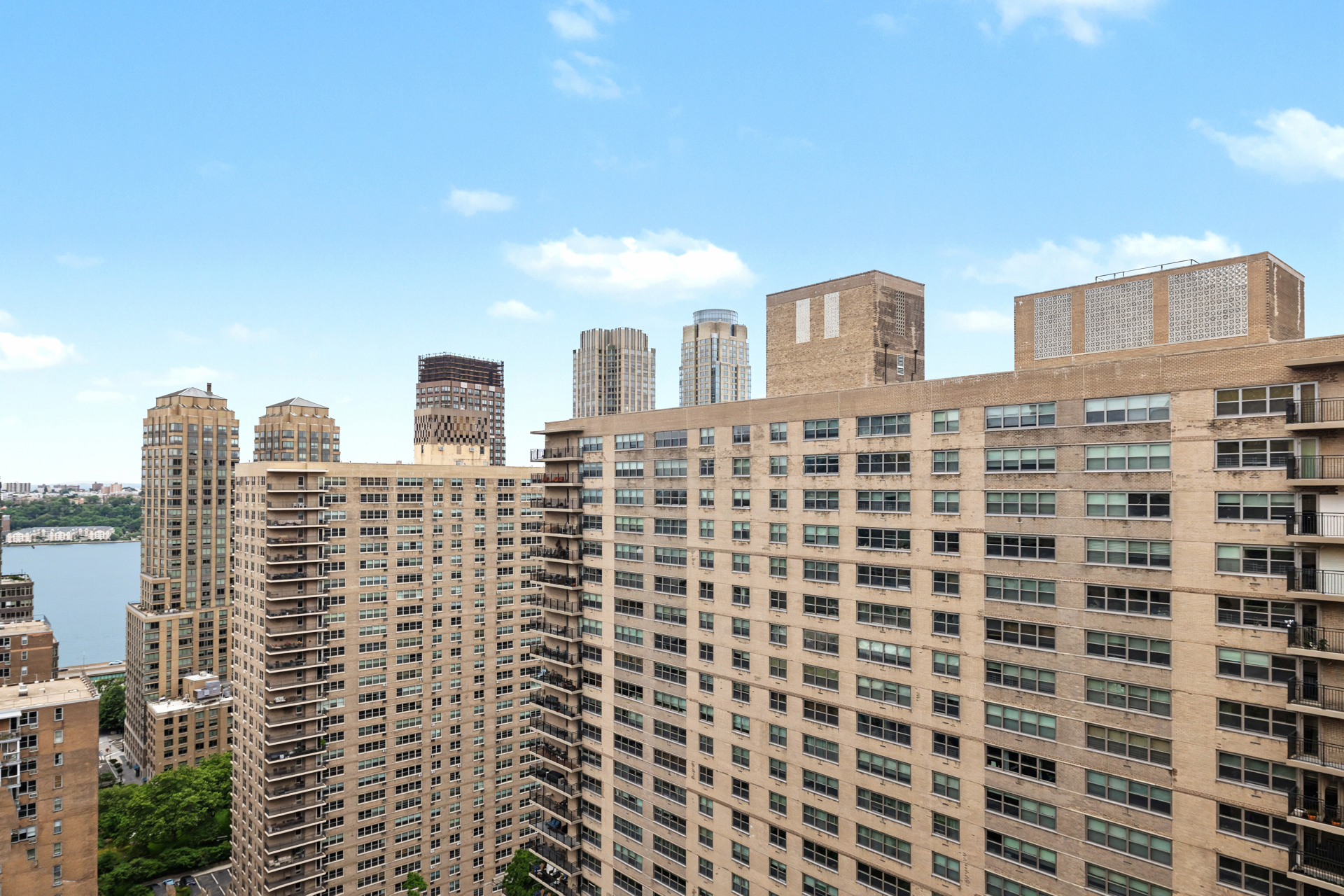 142 West End Avenue Lincoln Square New York NY 10023
