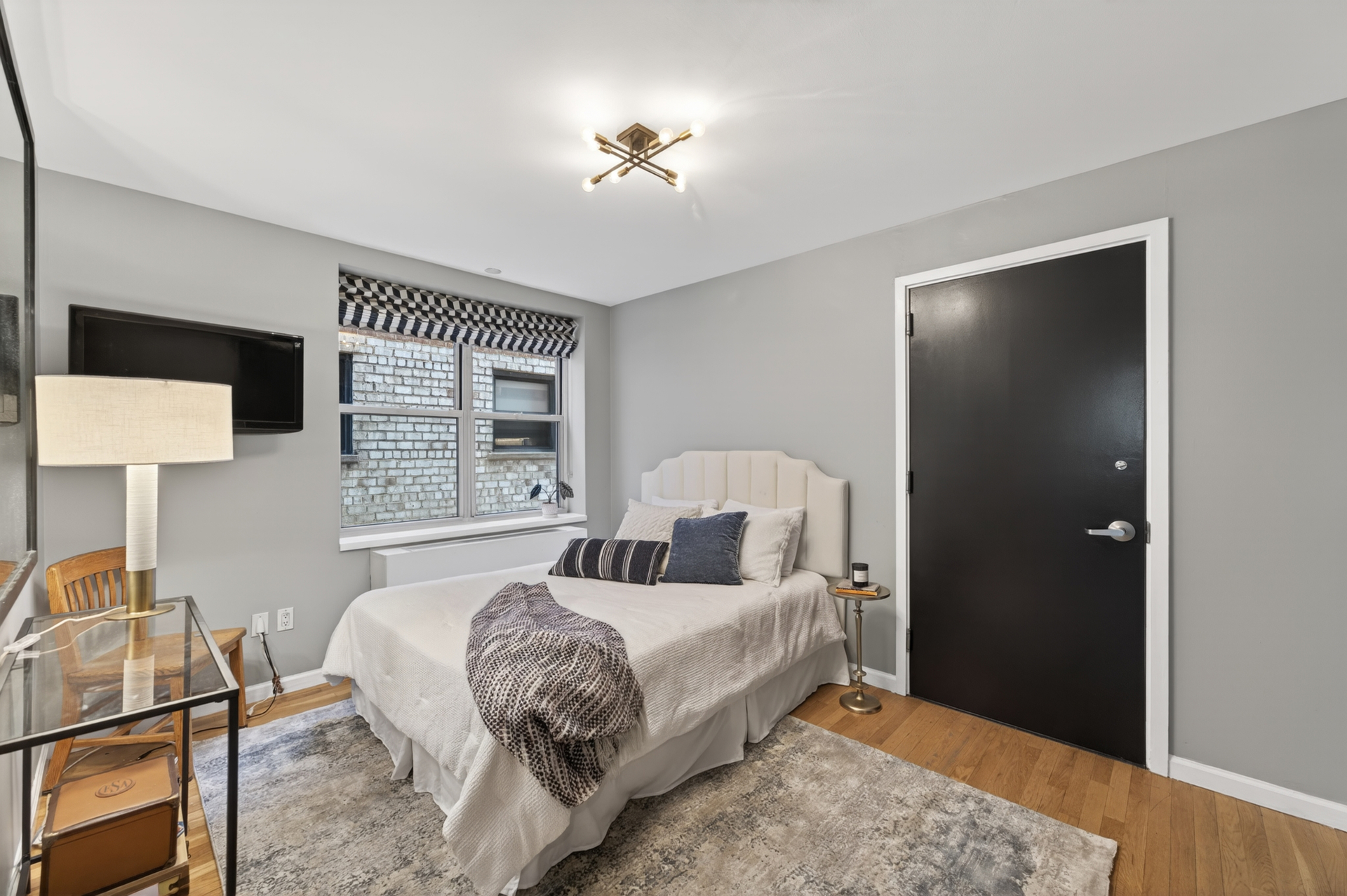 296 West 10th Street 6N W. Greenwich Village New York NY 10014
