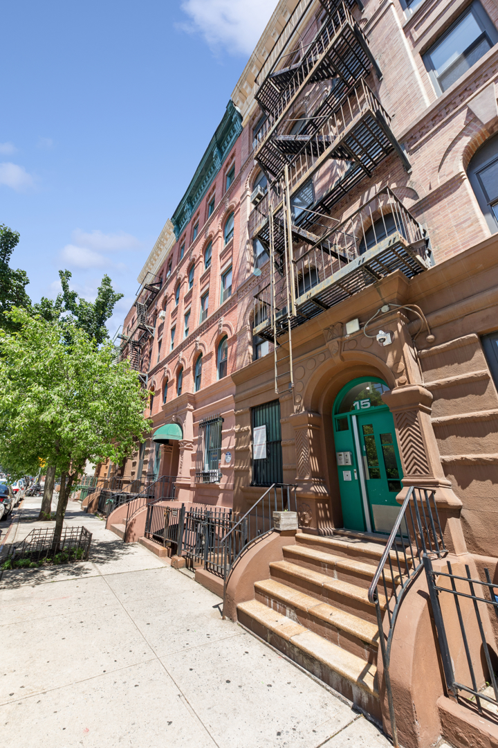 15 East 131st Street 2A East Harlem New York NY 10037